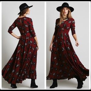 Free People First Kiss Burgundy Size XS in Pre-Loved Condition more pics soon